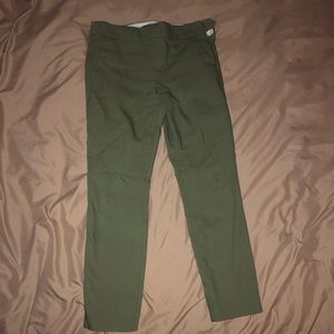 Ann Taylor LOFT Olive Ankle Legging Pant